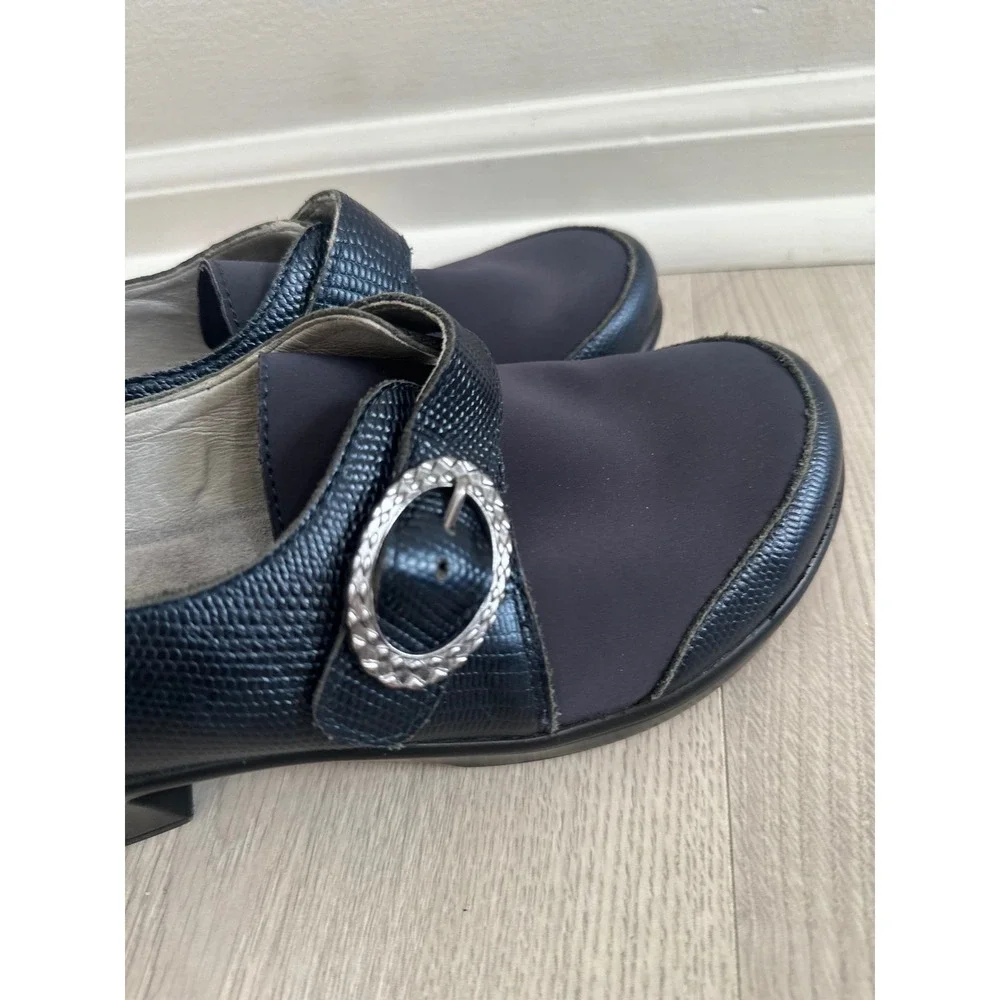 Alegria Khloe Mary‎ Jane Comfort Shoes Women 37 Navy Blue Leather Lizard Buckle